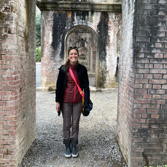 Meet your Posher, Kate - Picture 3 of 9